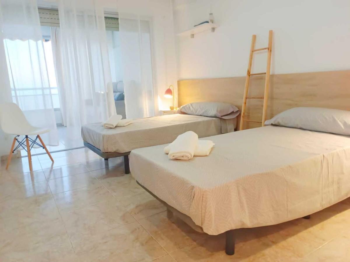 Apartamento Benidorm Carolina Beach & Pool Exterior foto